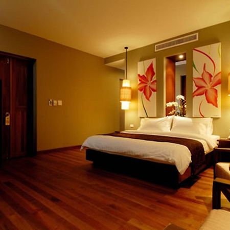 Chongfah Beach Resort Khaolak - Sha Extra Plus Кхаулак Экстерьер фото
