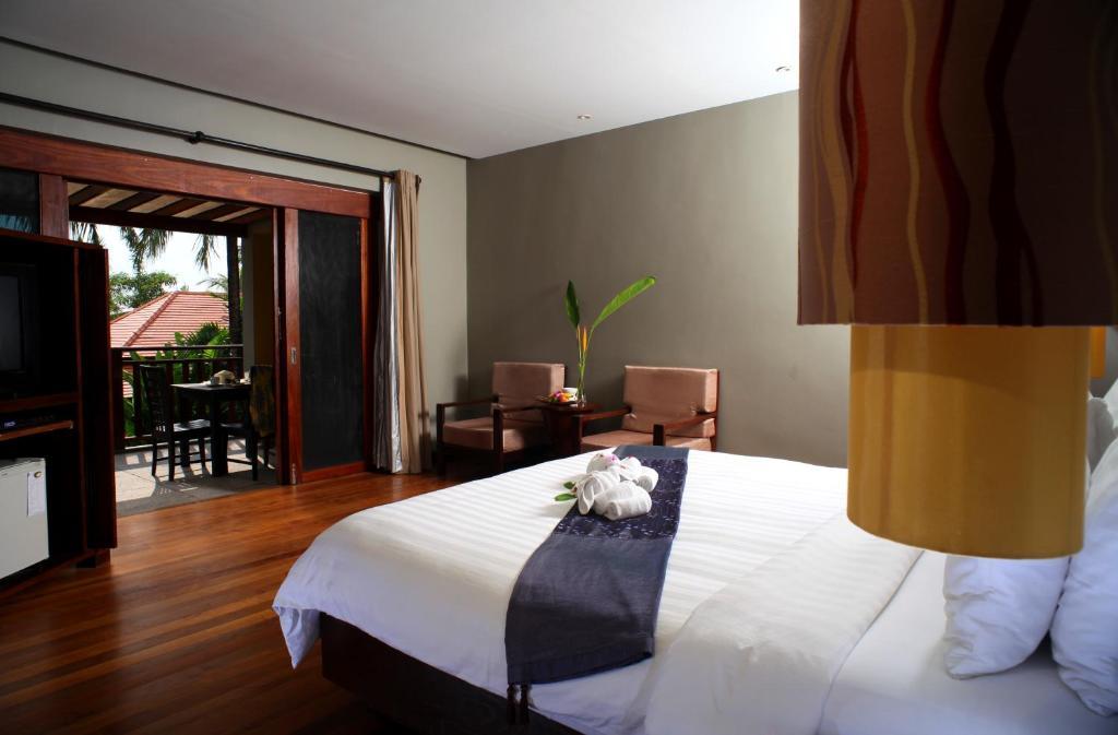 Chongfah Beach Resort Khaolak - Sha Extra Plus Кхаулак Номер фото